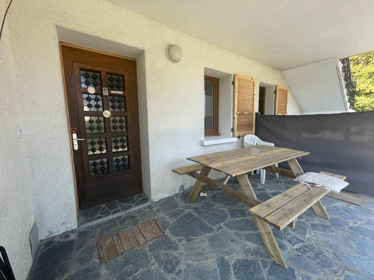 Petit Logement Cosy Dans Maison Au Calme Verrens-Arvey Экстерьер фото