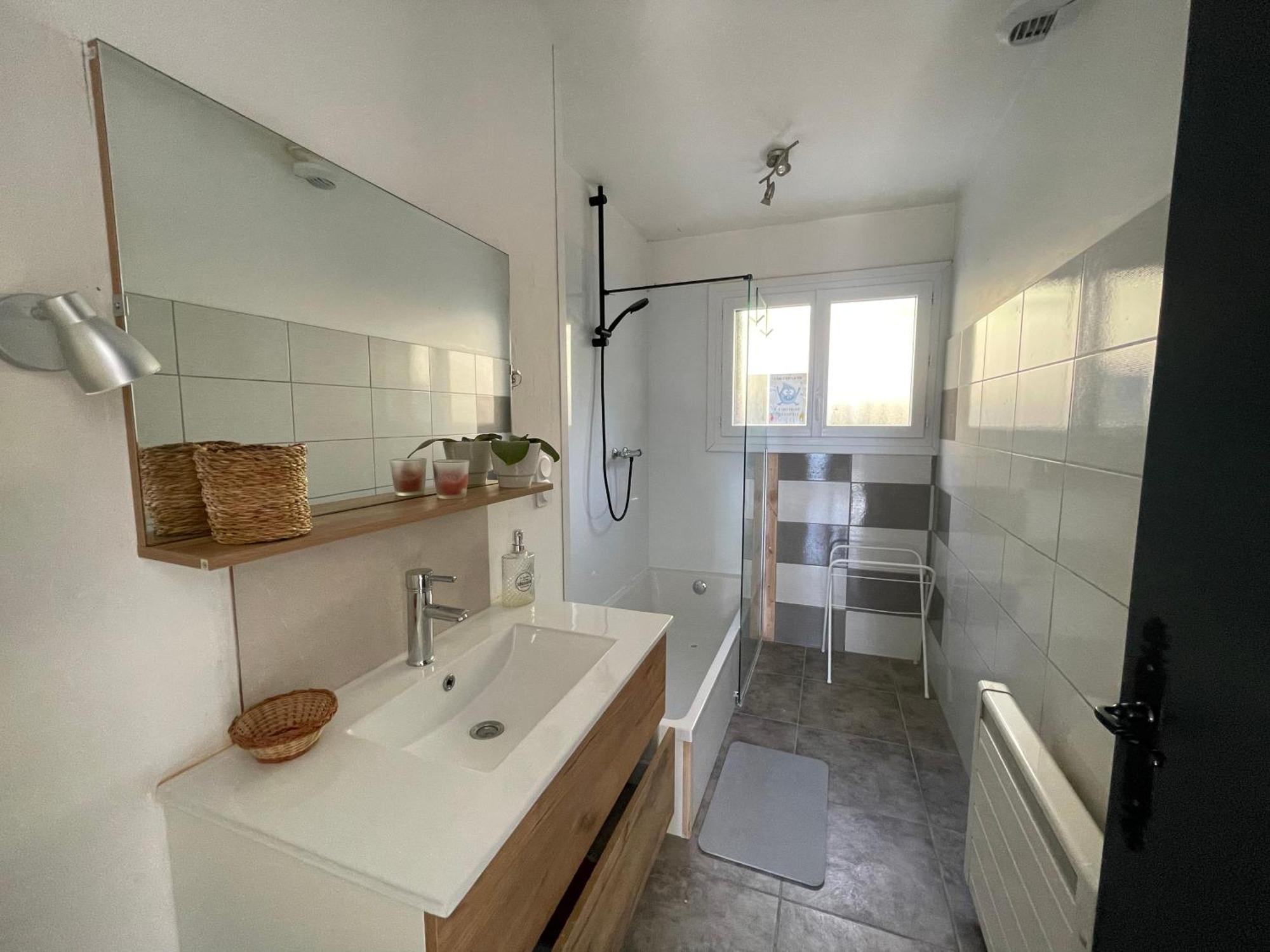 Petit Logement Cosy Dans Maison Au Calme Verrens-Arvey Экстерьер фото